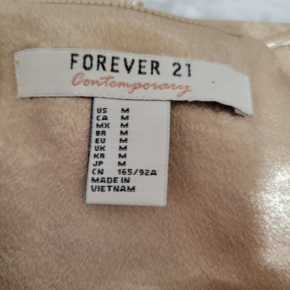 NEW Forever 21 Gold Top M - Picture 3 of 3